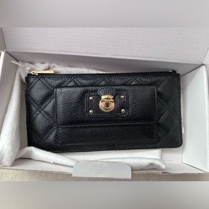 NWT - authentic lambskin leather Marc Jacobs zip wallet